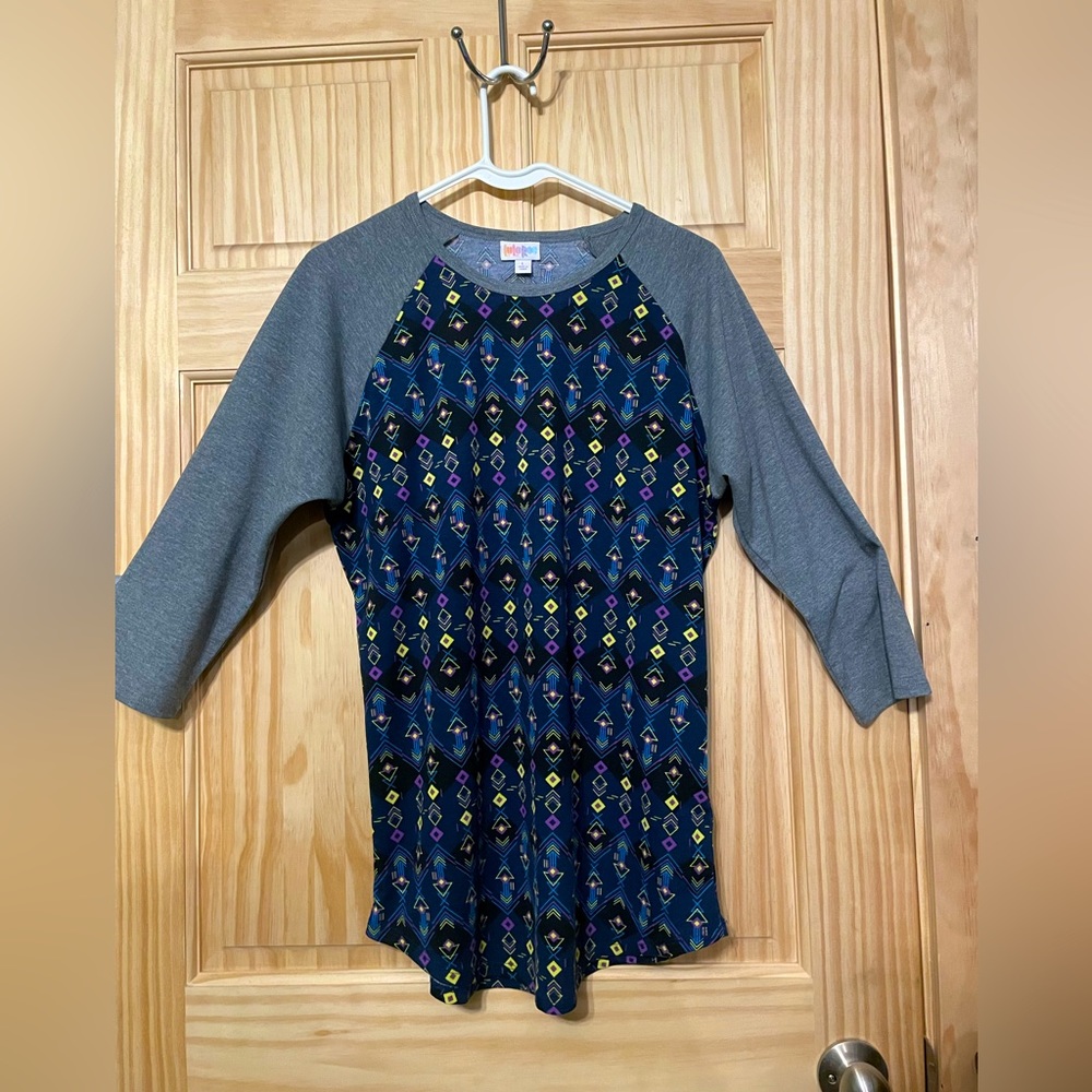 LuLaRoe Randy Long Sleeve - Brand New - Size Large - Geometric Shapes